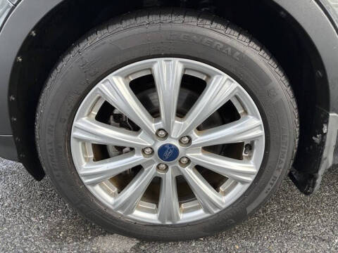 2019 Ford Escape SEL