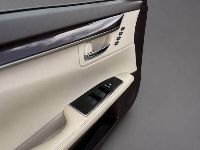 2016 Lexus ES 350