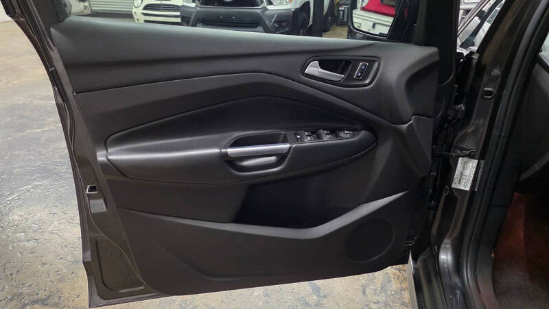 2015 Ford C-MAX Hybrid SE