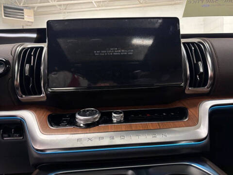 2025 Ford Expedition King Ranch