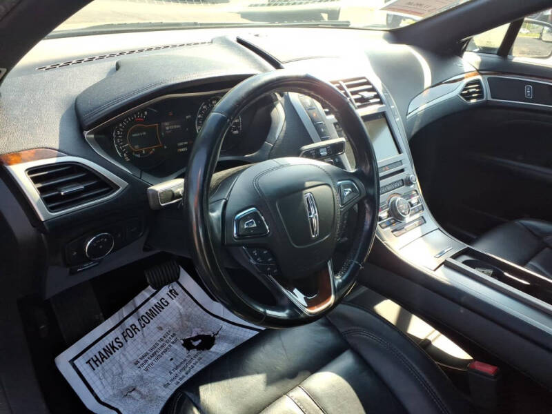 2017 Lincoln MKZ Select