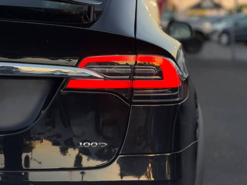 2017 Tesla Model X