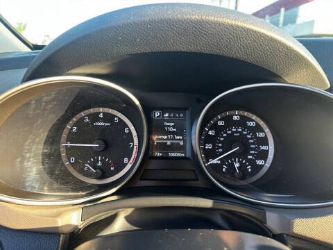 2017 Hyundai Santa Fe SE