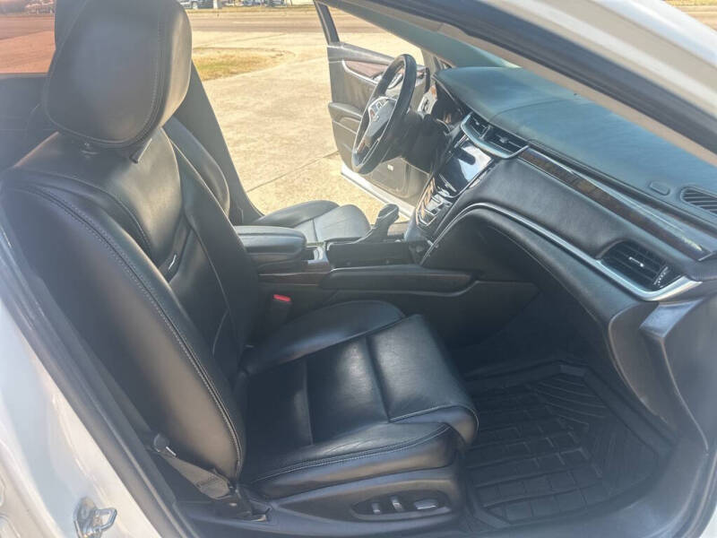 2016 Cadillac XTS Luxury