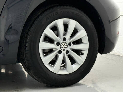 2017 Volkswagen Beetle 1.8T S