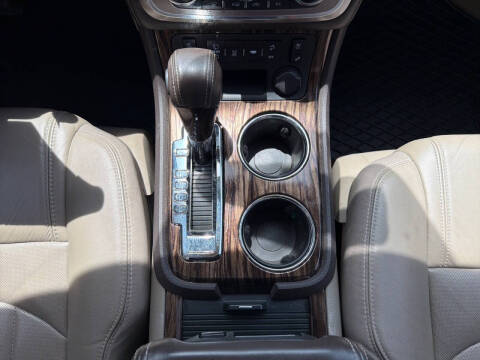 2013 GMC Acadia Denali