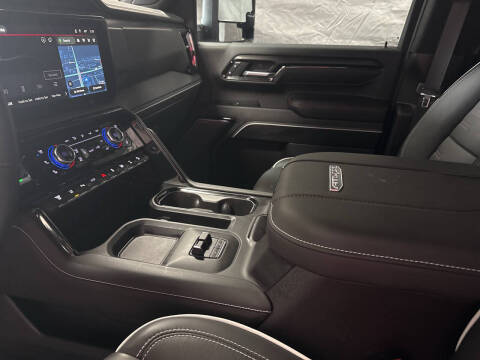 2025 GMC Sierra 2500HD AT4X