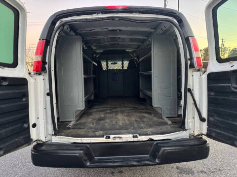 2017 Chevrolet Express 2500