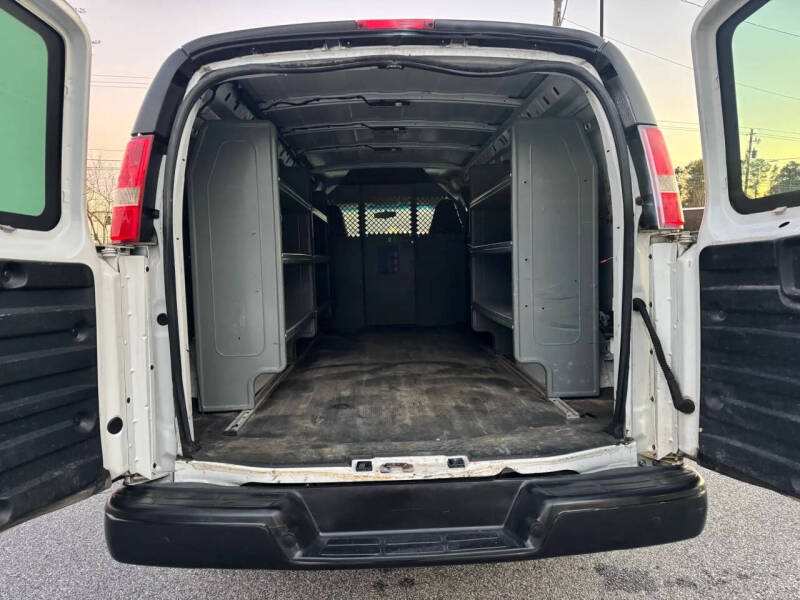 2017 Chevrolet Express 2500