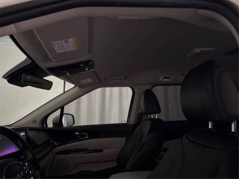 2022 Kia Carnival EX