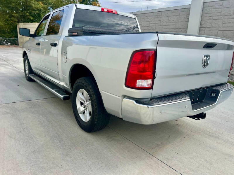 2017 RAM Ram 1500 Pickup Tradesman photo 23