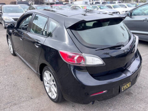 2012 Mazda MAZDA3 s Grand Touring