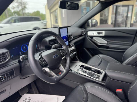 2023 Ford Explorer ST