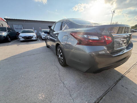 2017 Nissan Altima 2.5 SV