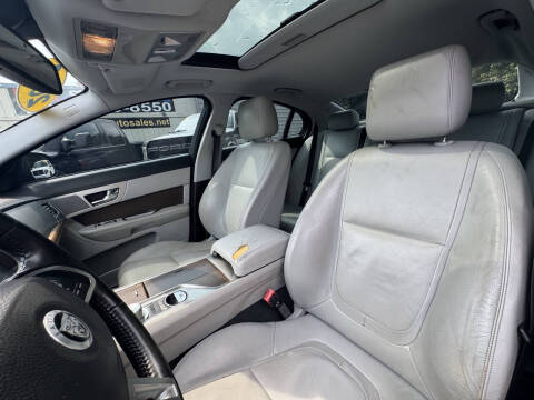 2012 Jaguar XF