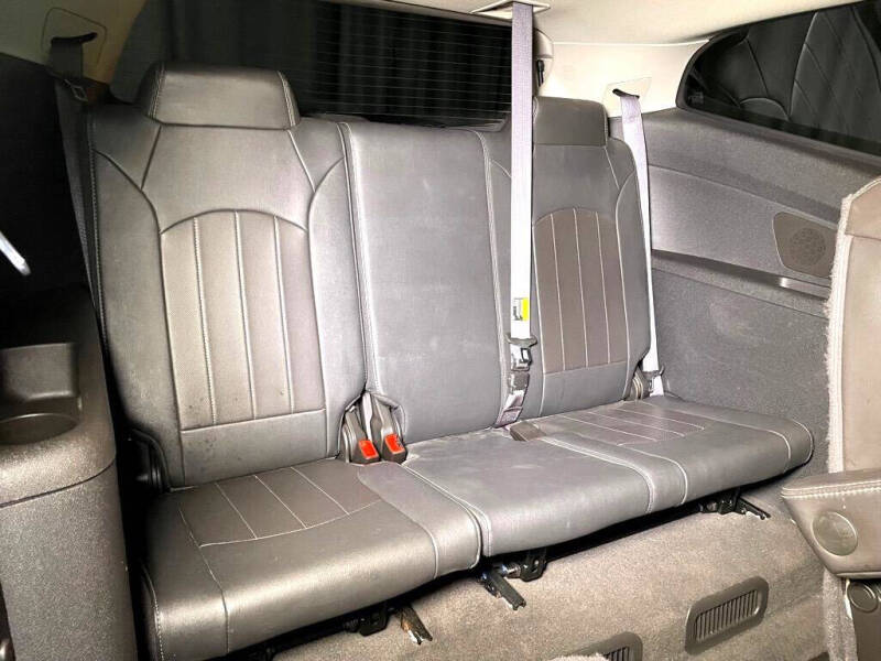 2015 Chevrolet Traverse LTZ