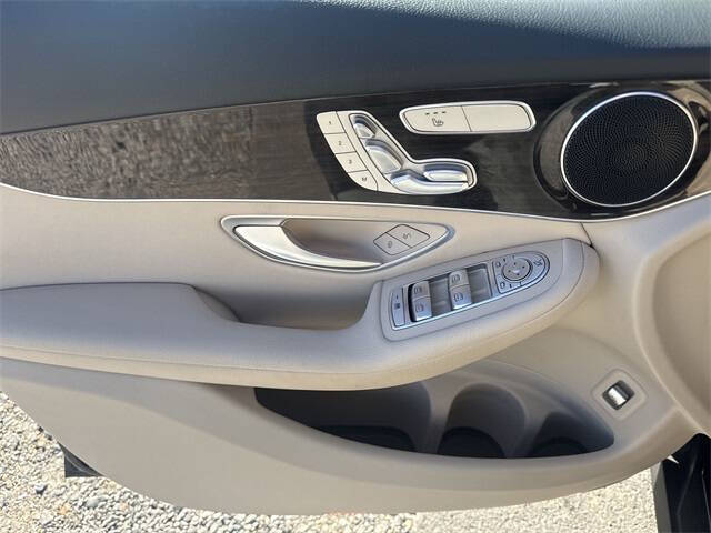 2022 Mercedes-Benz GLC GLC 300