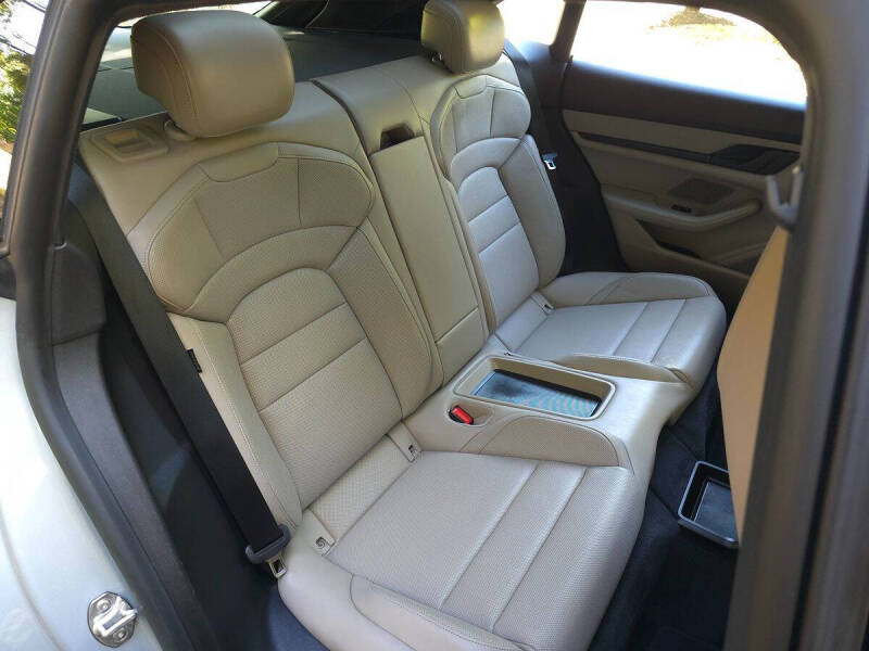 2023 Porsche Taycan 4 Cross Turismo