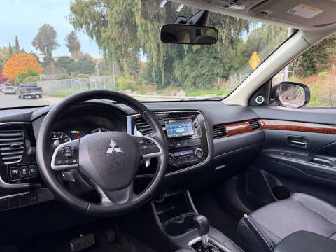 2014 Mitsubishi Outlander GT