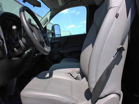 2025 Chevrolet Silverado 5500HD