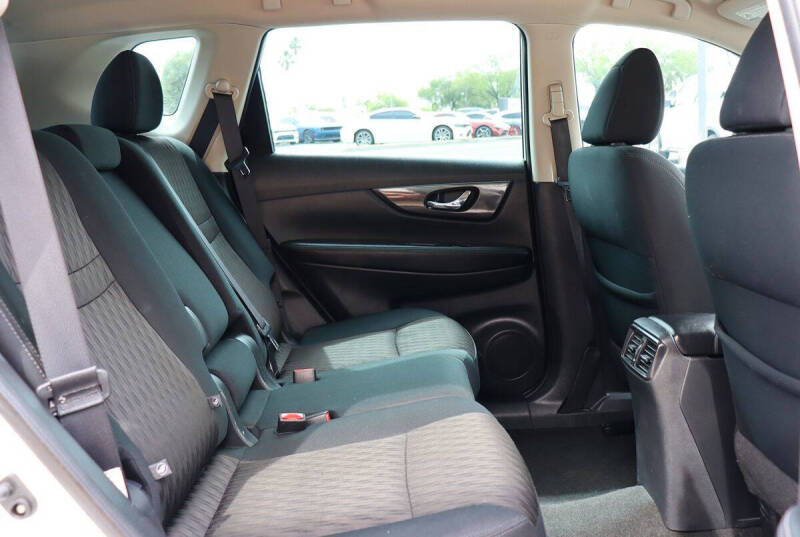 2018 Nissan Rogue S