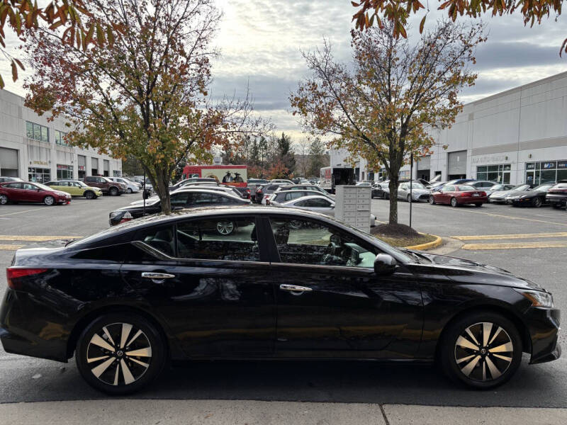 2021 Nissan Altima 2.5 SV