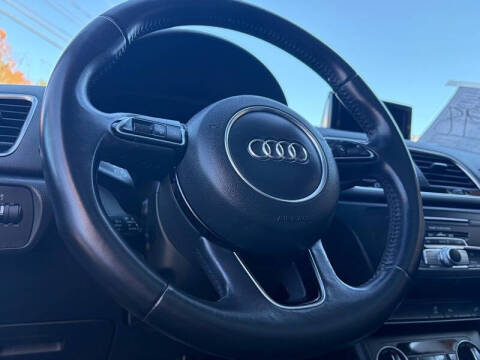 2016 Audi Q3 2.0T quattro Premium Plus