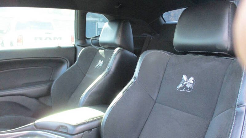 2015 Dodge Challenger SRT 392