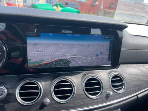 2017 Mercedes-Benz E-Class E 300 4MATIC