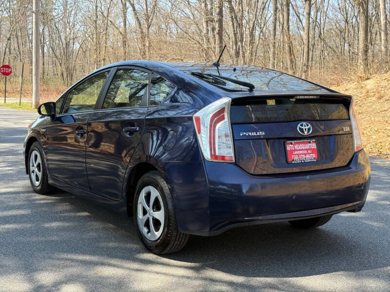 2012 Toyota Prius Two