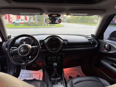 2017 MINI Clubman Cooper
