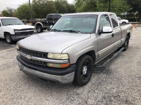 2000 Chevrolet Silverado 1500 for sale at John 3:16 Motors in San Antonio TX