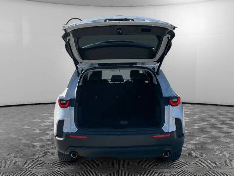 2024 Mazda CX-50 2.5 S Preferred