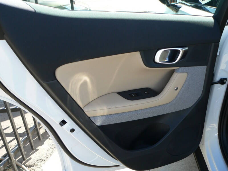 2022 Polestar 2 Long Range Dual Motor