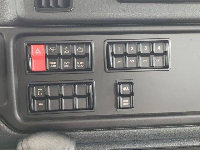 2026 Freightliner M2 with 21.5ft Chevron LCG Rollback