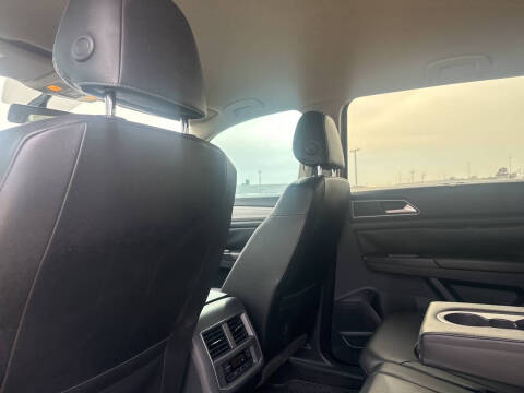 2019 Volkswagen Atlas V6 SE