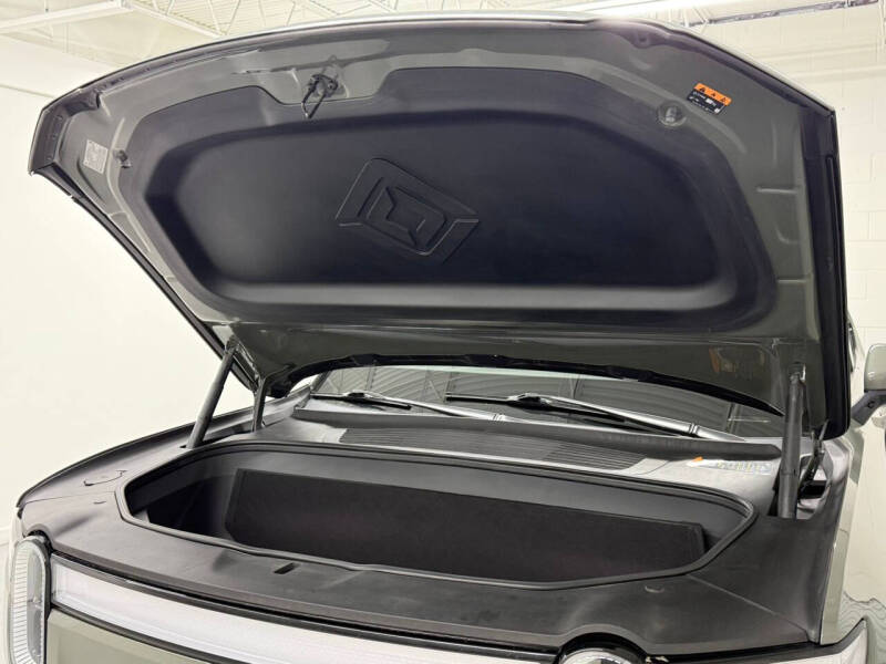 2022 Rivian R1T Launch Edition