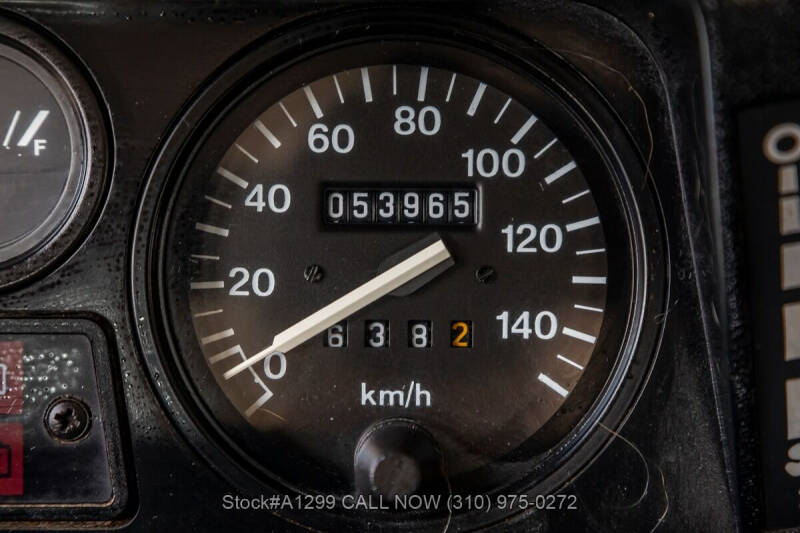 1988 Land Rover Defender