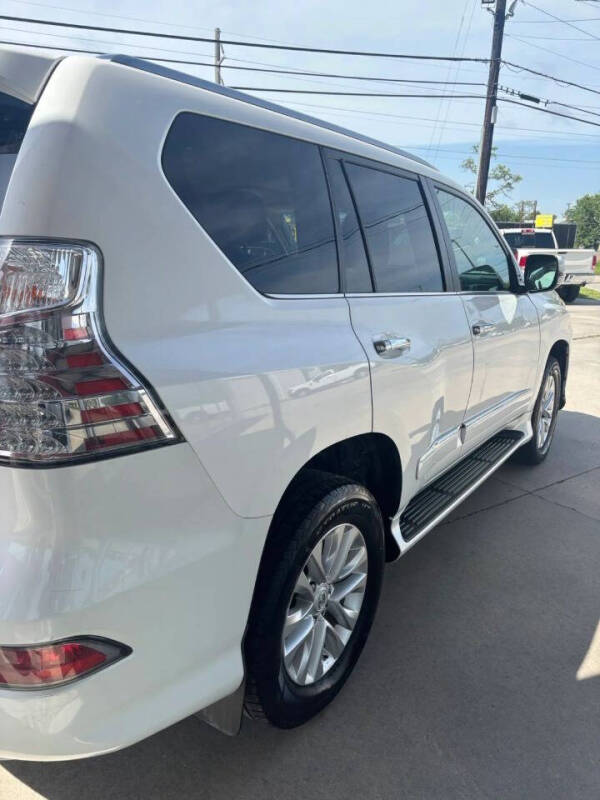 2017 Lexus GX 460