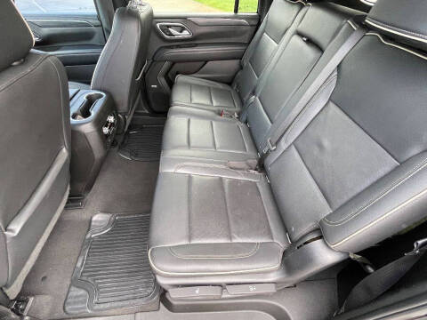 2022 GMC Yukon XL SLT