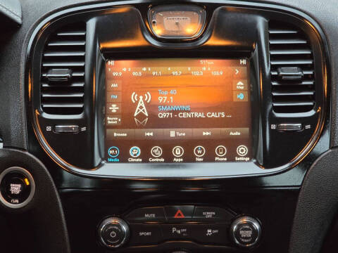 2023 Chrysler 300 S V6