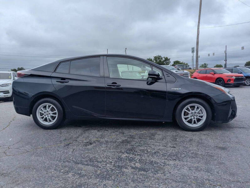 2017 Toyota Prius Three