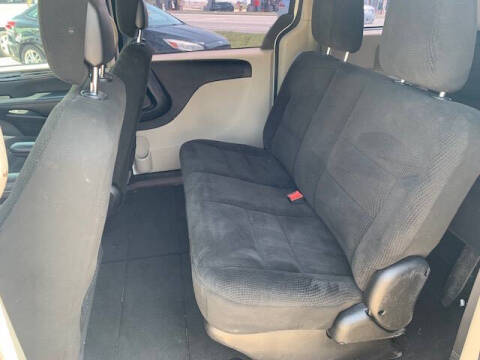 2016 Dodge Grand Caravan American Value Package