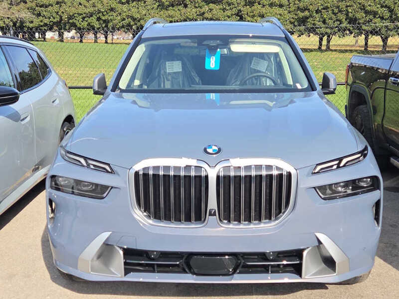 2026 BMW X7 xDrive40i