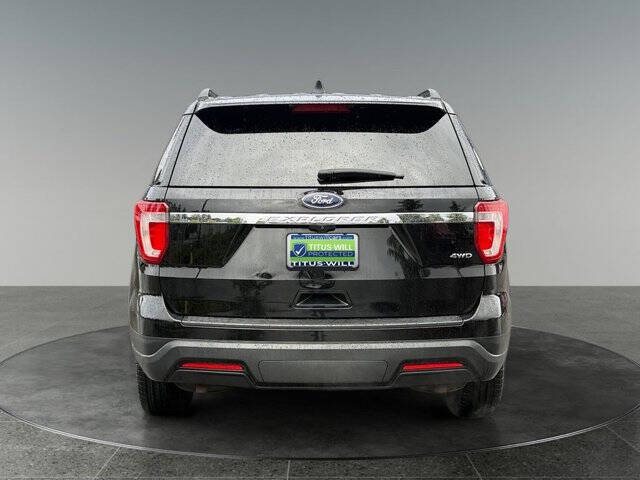 2018 Ford Explorer