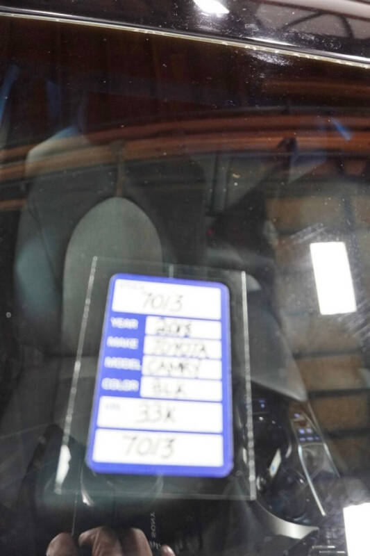 2018 Toyota Camry Hybrid LE