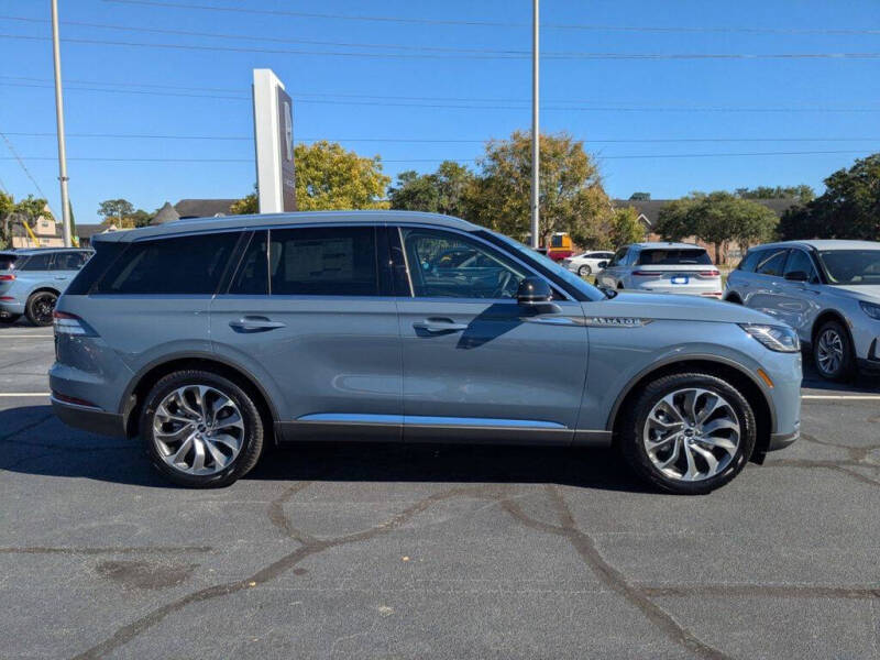 2025 Lincoln Aviator Premiere