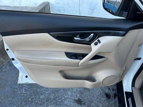 2015 Nissan Rogue SL