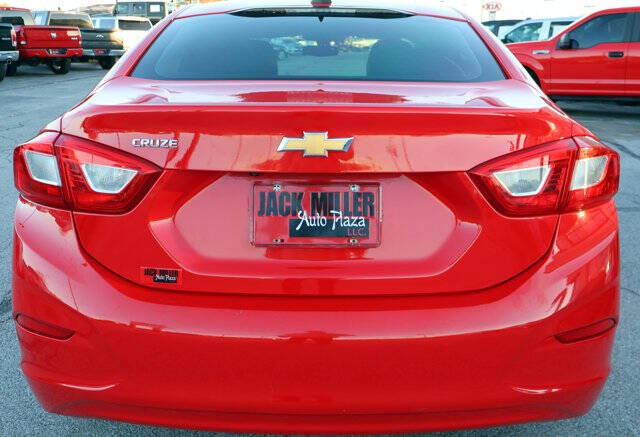 2016 Chevrolet Cruze LS Auto