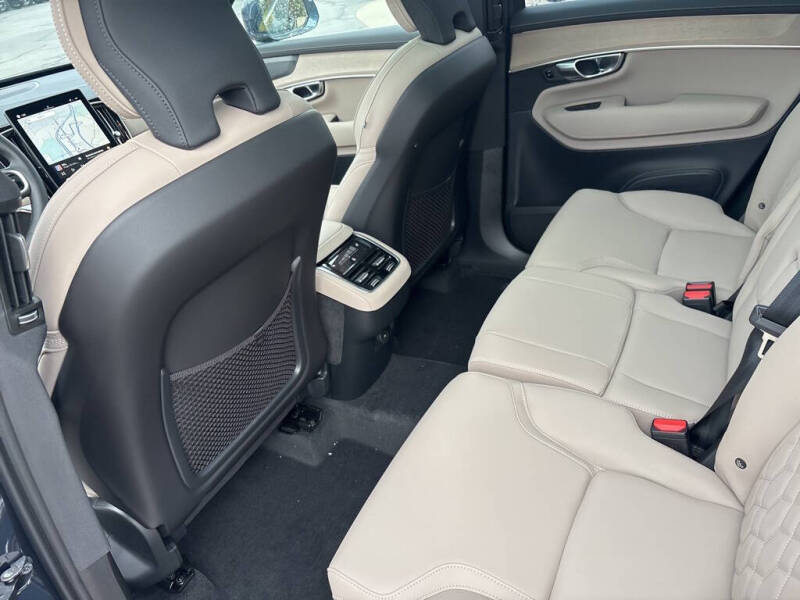 2026 Volvo XC90 B6 Plus 7P